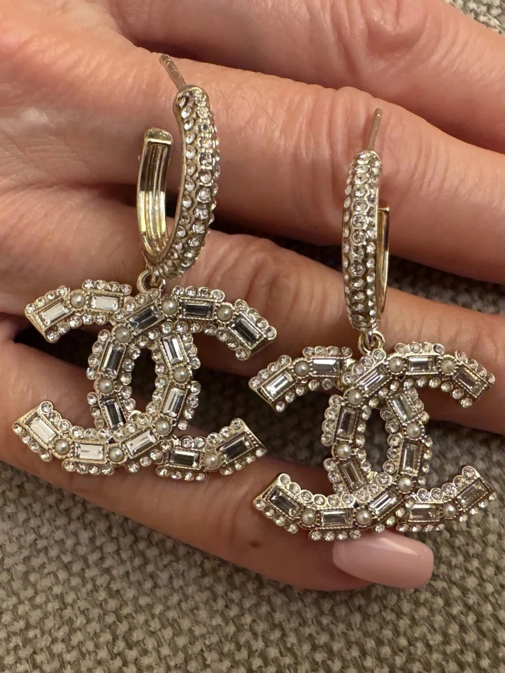 New Chanel CC Logo Super Bling Crystal Embellished with Pearl Drop Earrings